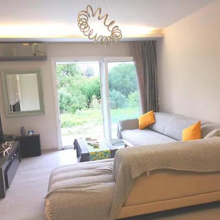 Maro The Fox Appartement Alepou